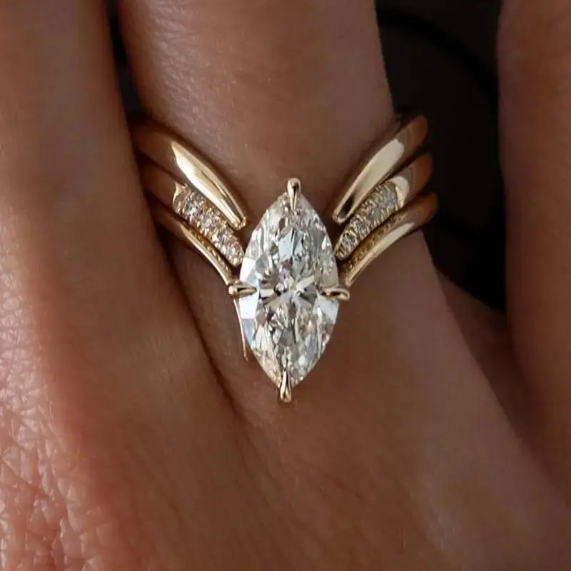 Seraphina™ | Drop Crown Gold Ring